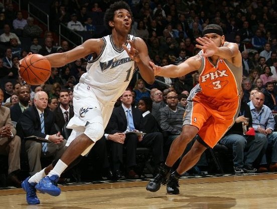 足球中超球队官宣签下韩国国脚（中超俱乐部正式宣布签约韩国国脚）