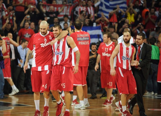 本赛季教练薪资排名：科尔、斯波、泰伦·卢前三，雷迪克第十（本赛季主教练薪资榜：科尔、斯波、泰伦·卢包揽前三，雷迪克位列第十）