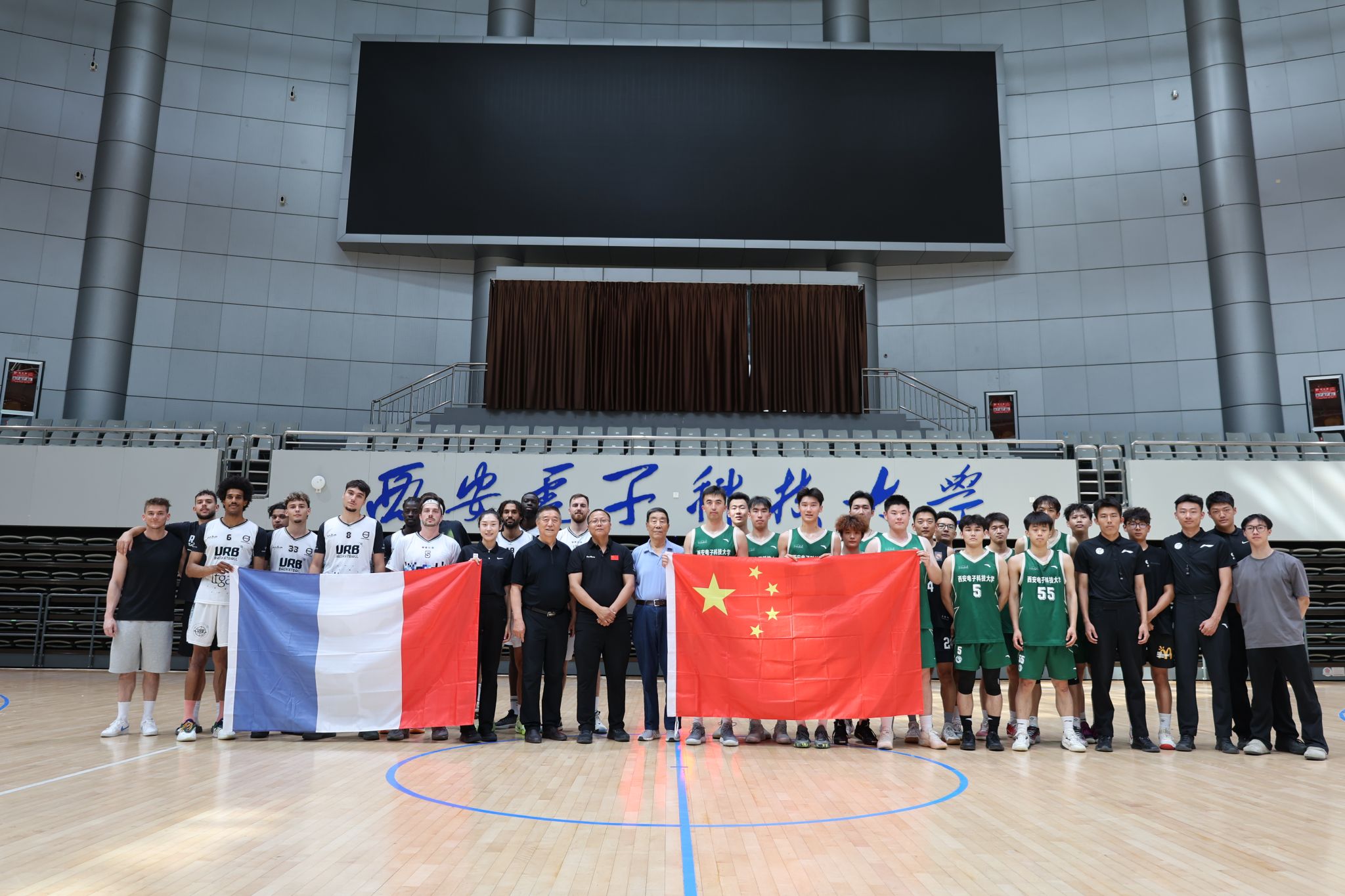 2026世界杯比利时球衣上身德布劳内不要怕你的兵来了（2026世界杯比利时战袍加身，德布劳内不慌，援军已至）