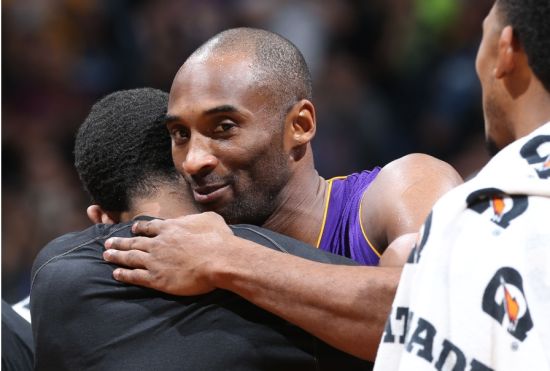 西班牙大名单：亚马尔领衔，奥尔莫在列，卡瓦哈尔、佩德里伤缺（西班牙最新名单：亚马尔领军，奥尔莫入选，卡瓦哈尔与佩德里因伤无缘）