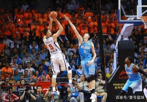 德拉富恩特：我很自豪能执教西班牙，费兰的表现一直很出色（德拉富恩特：执教西班牙让我倍感自豪，费兰状态一如既往出色）